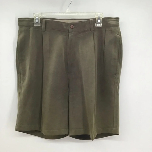 Tommy Bahama Men’s Vintage Silk Pleated Shorts - Picture 1 of 6